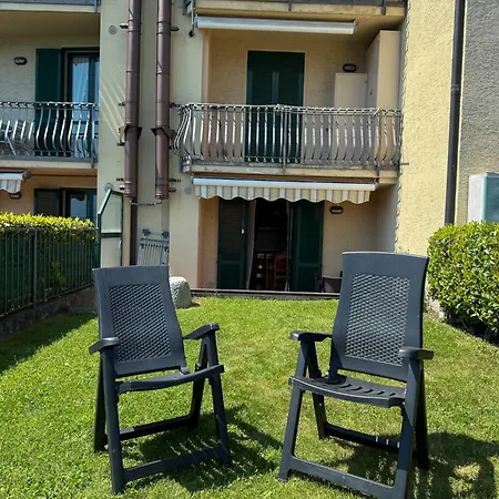 Lägenhet La Gioiosa With Garden Terrace *