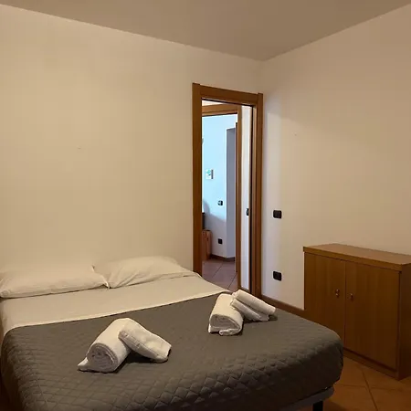 La Gioiosa With Garden Terrace Apartament